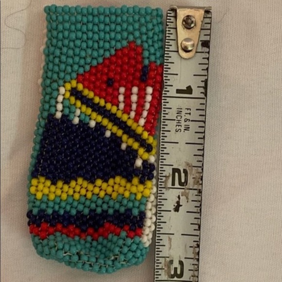 Hand beaded holder for a bic - Picture 8 of 8